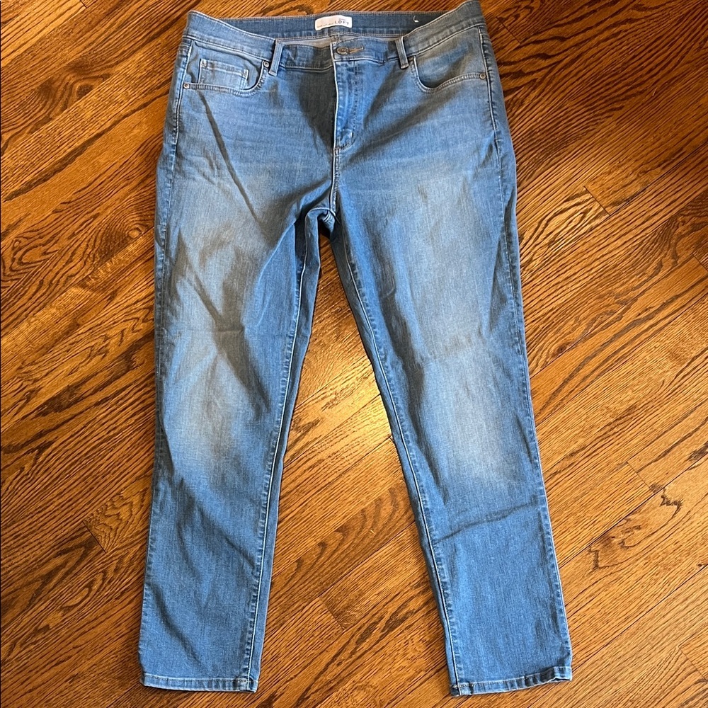 LOFT Light Blue Denim skinny/ankle blue jeans, NWOT, 32 (14)